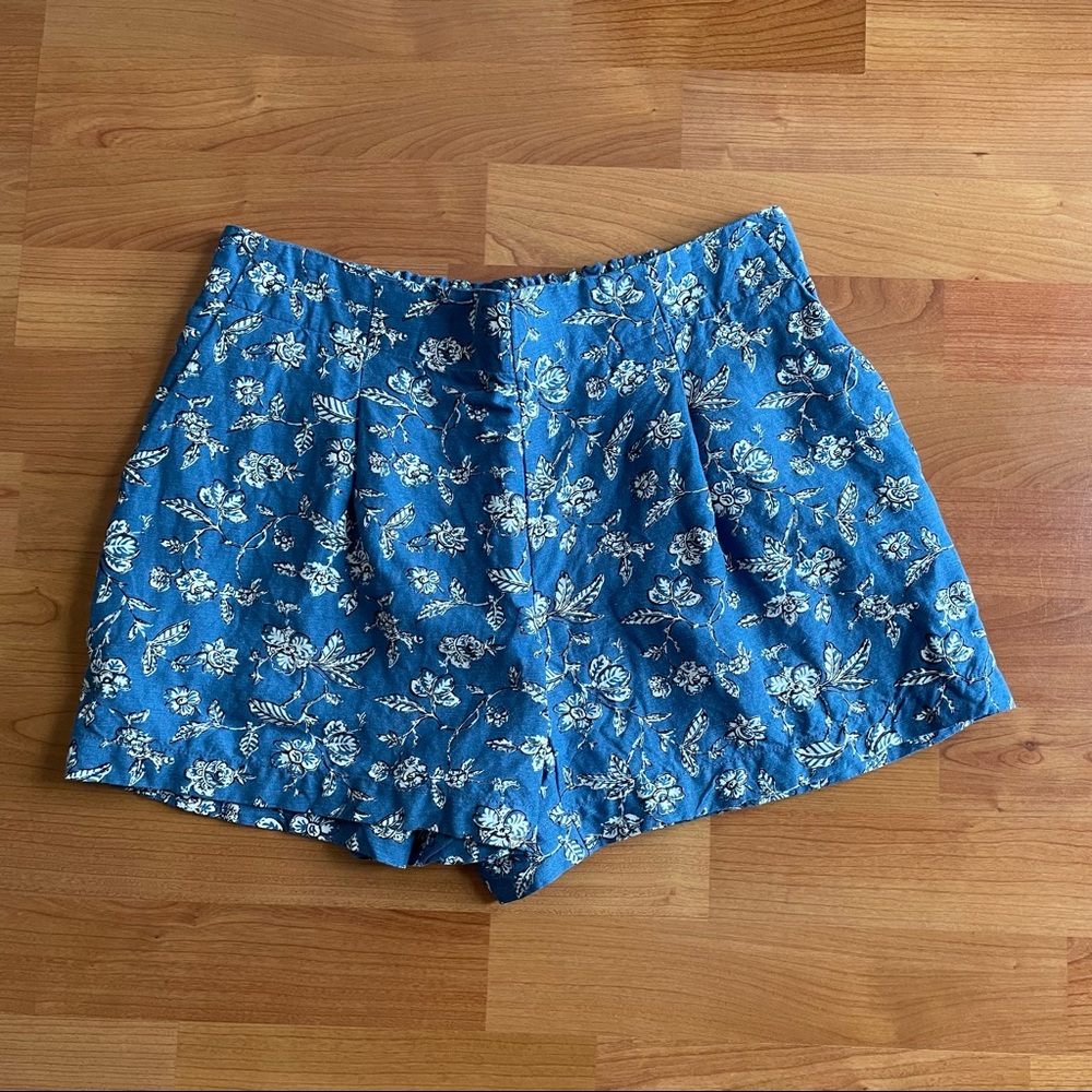 Loft Pull on Short in floral
